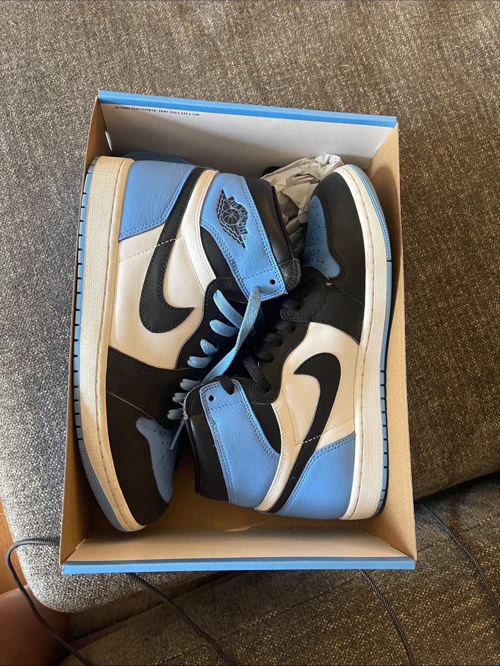 Nike Air Jordan 1 high UNC toe. Men’s size 10